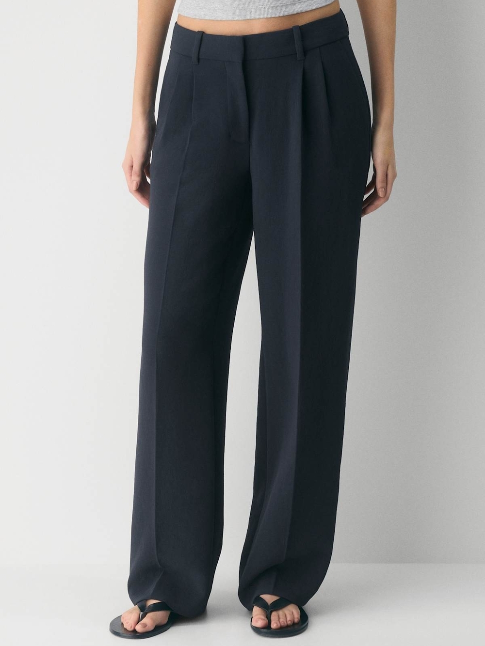 Aritzia Black Wide-Leg High-Rise Dress Pants Size 10